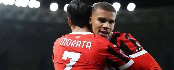 山东队中场迎来西甲联赛主力级新援，期待他的表现